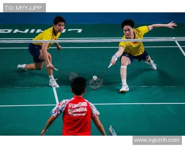 羽毛球的魅力与挑战：深入解析重庆羽毛球队的灵活战术与训练秘诀