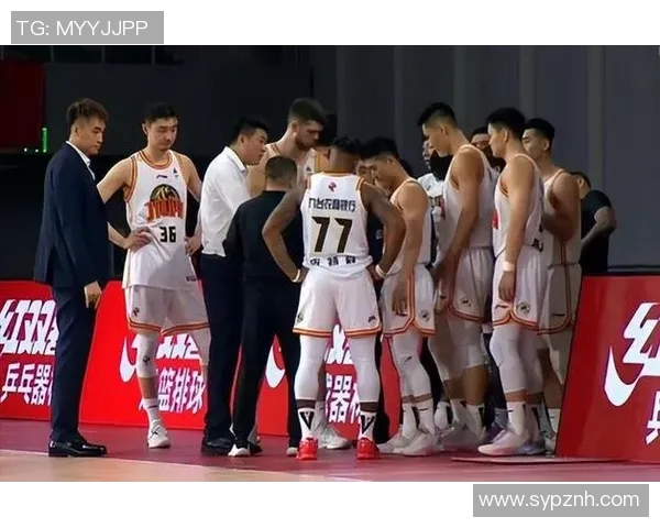 麦蒂领衔青岛队挑战辽宁队CBA赛场再掀激情对决